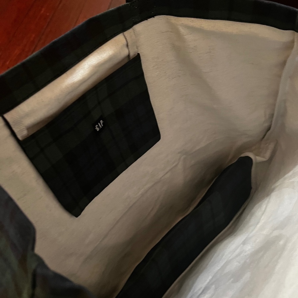 NEW Gap Tote Bag Tartan Plaid Green Silver Logo Cotton 16 x 11 x 4.5 inches - Picture 2 of 3